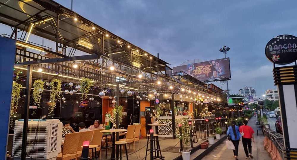 ဖေဖော်ဝါရီလကုန်ထိ ပရိုမိုးရှင်း ပေးနေတဲ့ Bar & Restaurant ဆိုင် (၅) ဆိုင်